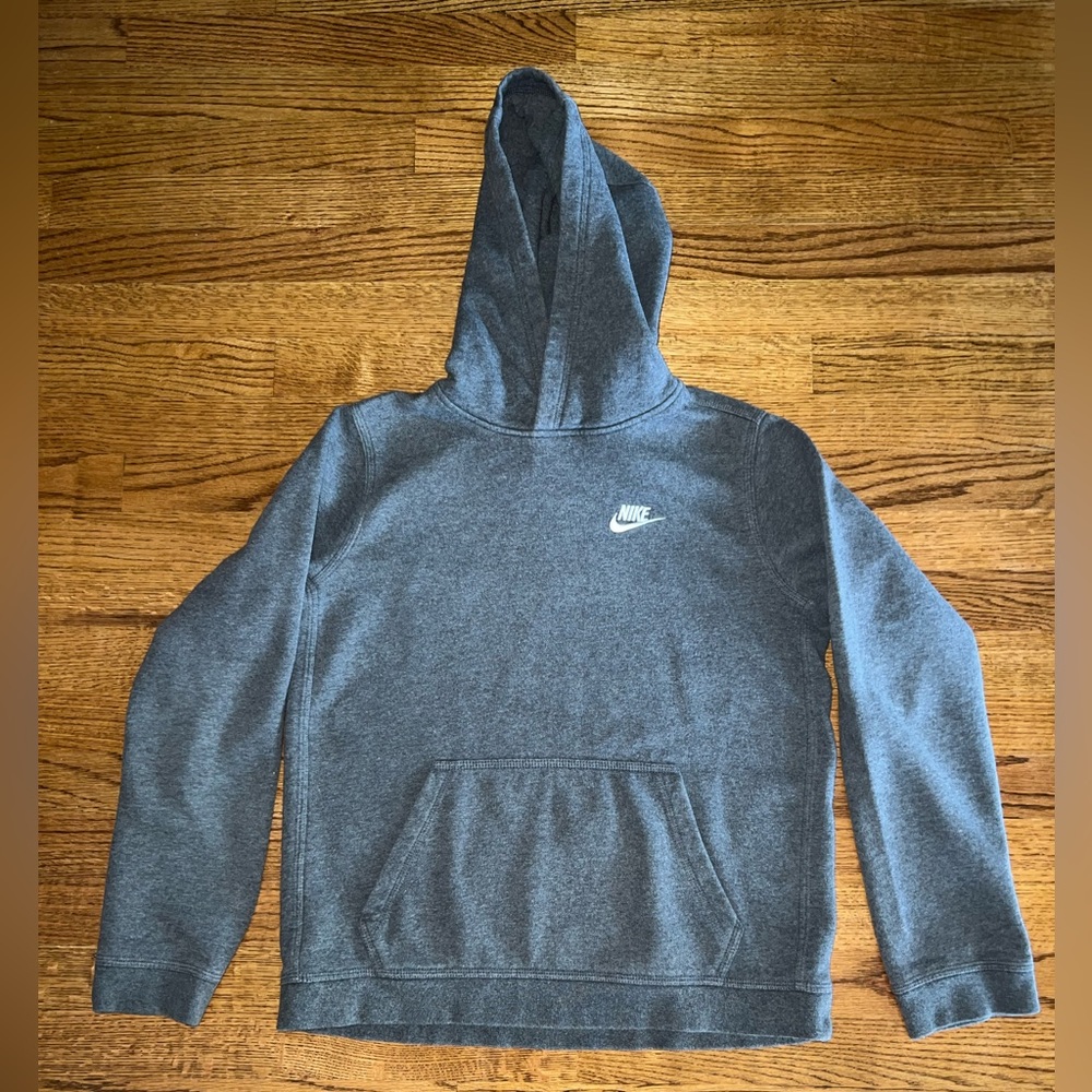 Nike grey hoodie, youth xl, good condition